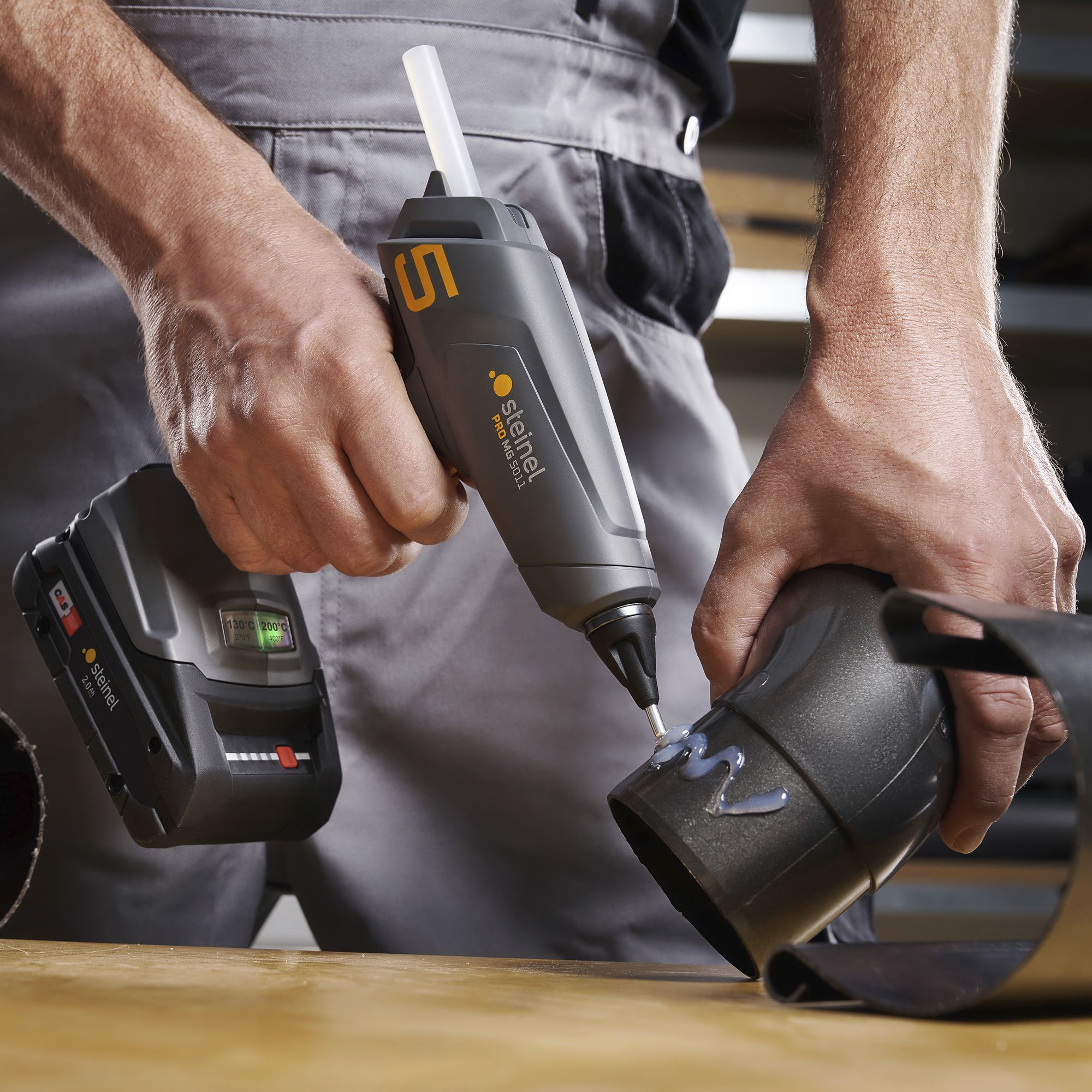 Pistolet pour coller à chaud MobileGlue 5011 18V 200°C s.accu 3×Ø11mm