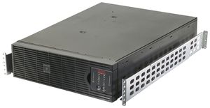 Alimentazione UPS APC Smart-UPS RT 230V 3000VA 10×C13 offline