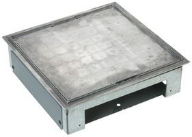 Zugdose Al H=82…110mm mit Teppichkante zu U-Kanal 50×200mm