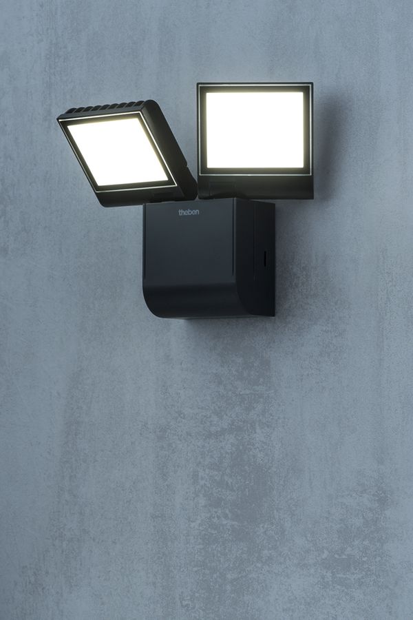 Projecteur LED theLeda S 17W 2×900lm 4000K noir IP55