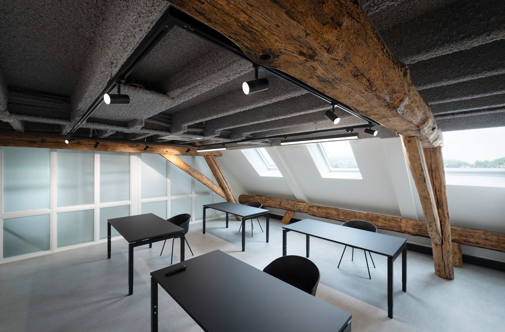 Proiettore LED SLV NOBLO SPOT PHASE 6W 760lm 940 32° REG 3fa Ø50mm nero