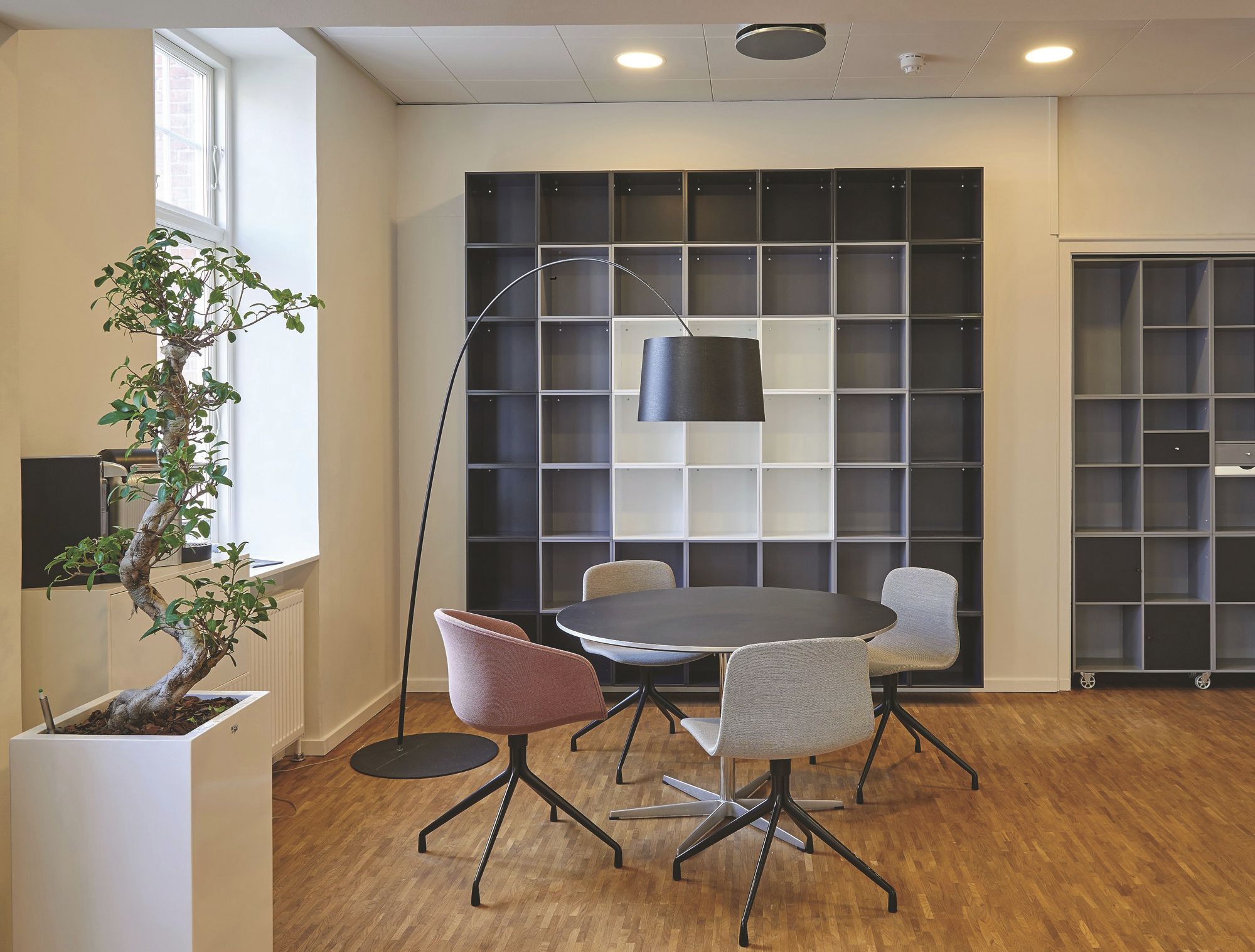 Downlight LED Sylvania Flat 157 12W 1000lm 3000K IP44 120° VAR 172mm blanc