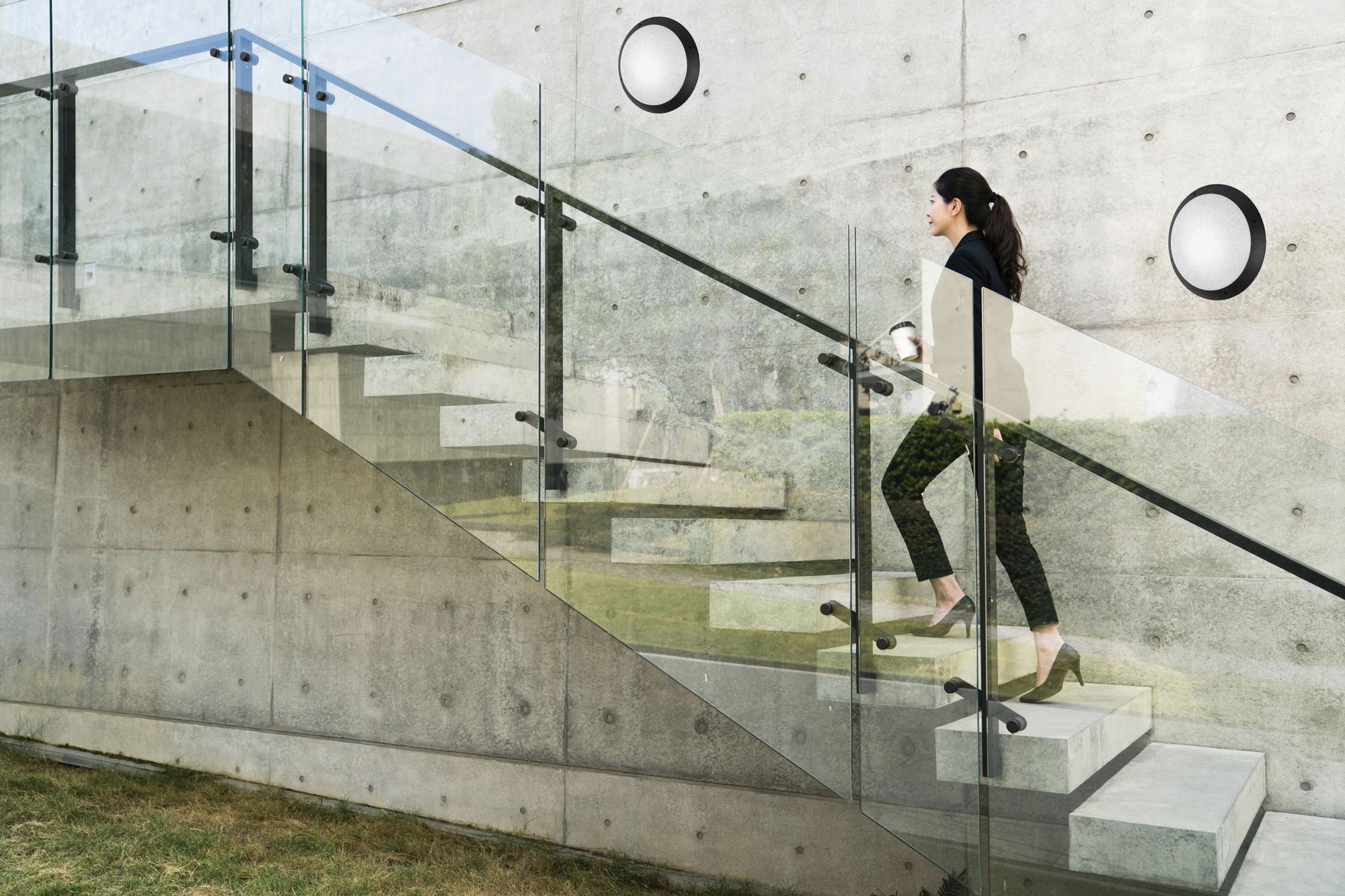 LED-Deckenleuchte Sylvania START SURFACE 12W 1250lm 4000K IP66 DV Ø300mm schwarz