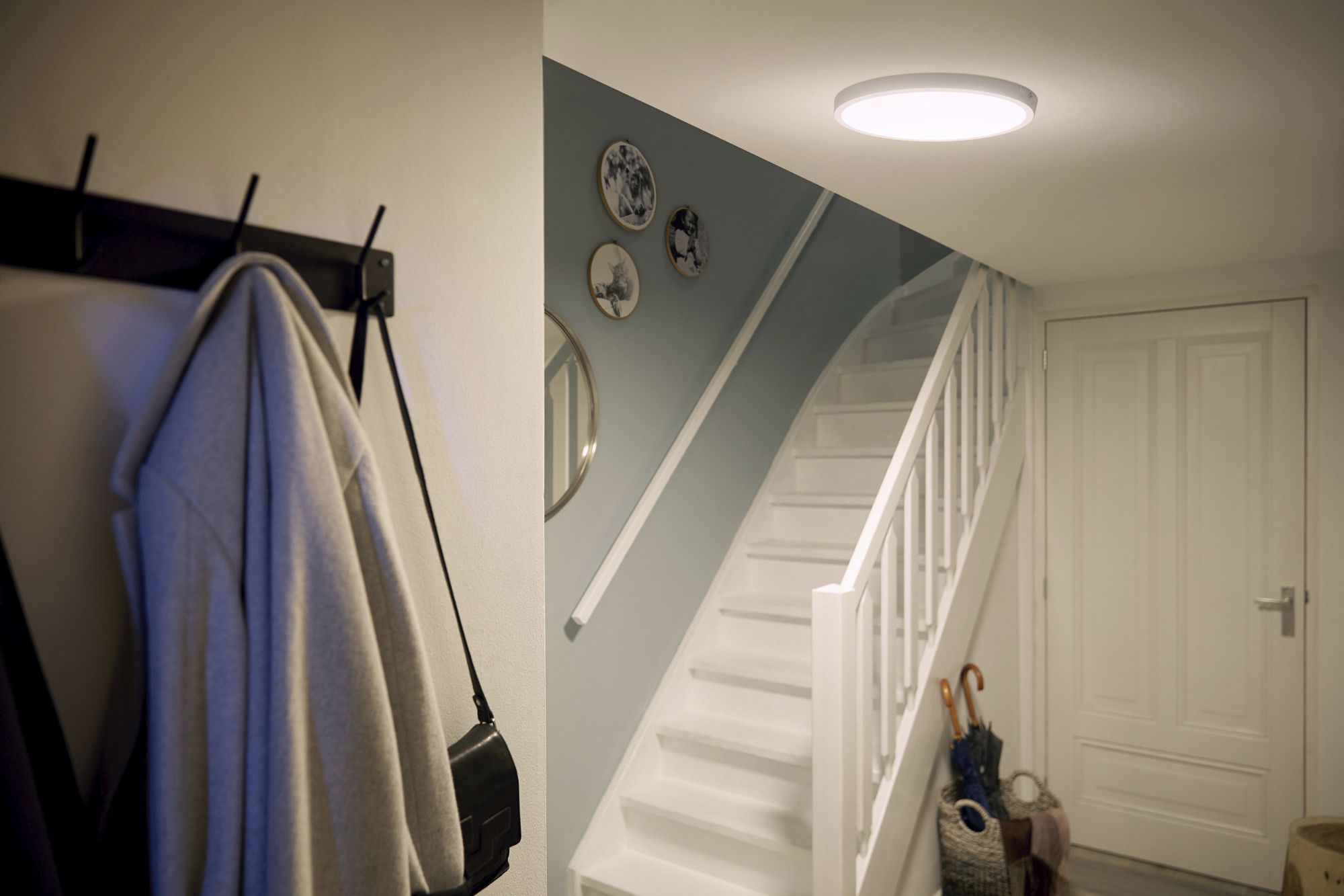 AP-LED-Downlight Philips Slim Surface 20W 2000lm 827 110° Ø286mm weiss