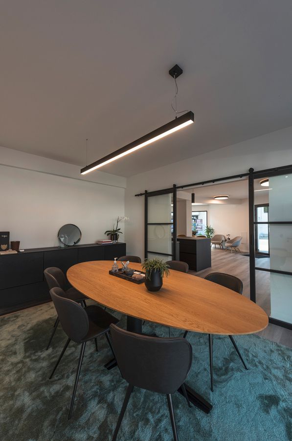 LED-Pendelleuchte SLV GLENOS PD 85W 5700lm 3000K 2m schwarz