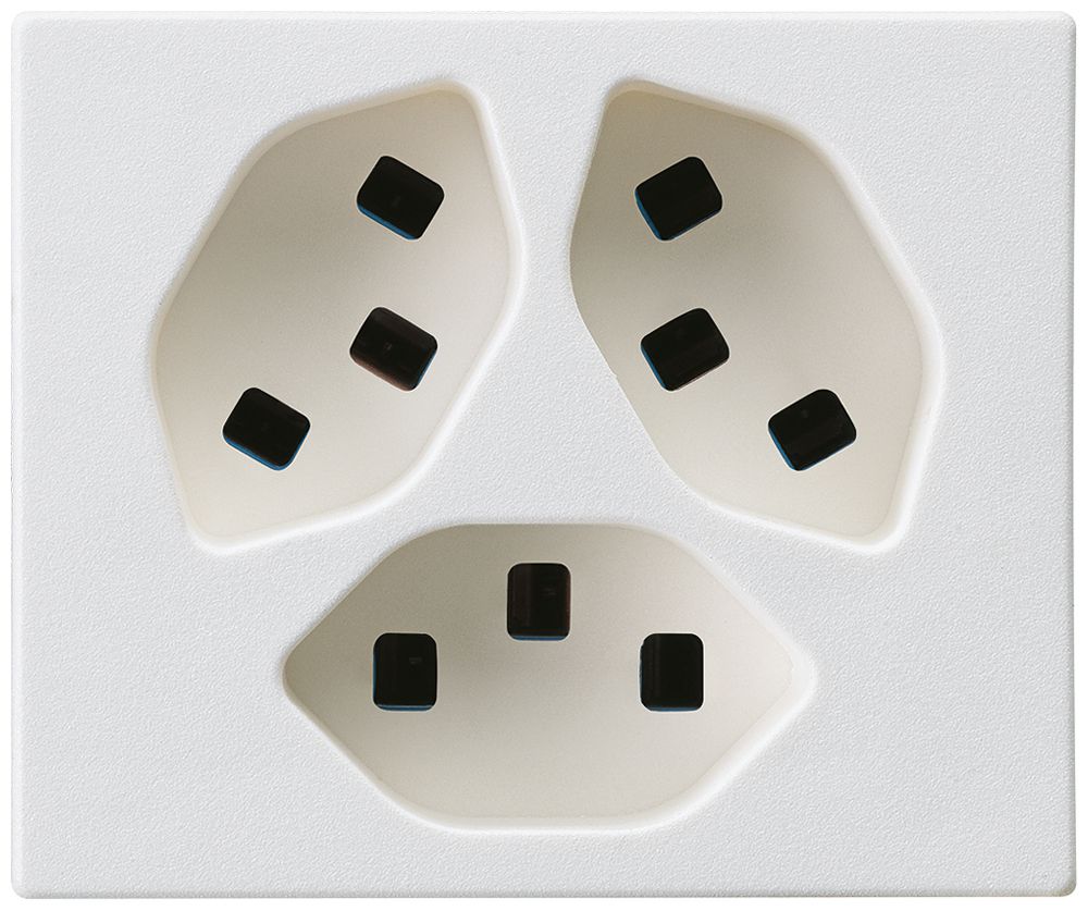 Prise FLF Hager 3×type 23 D blanc