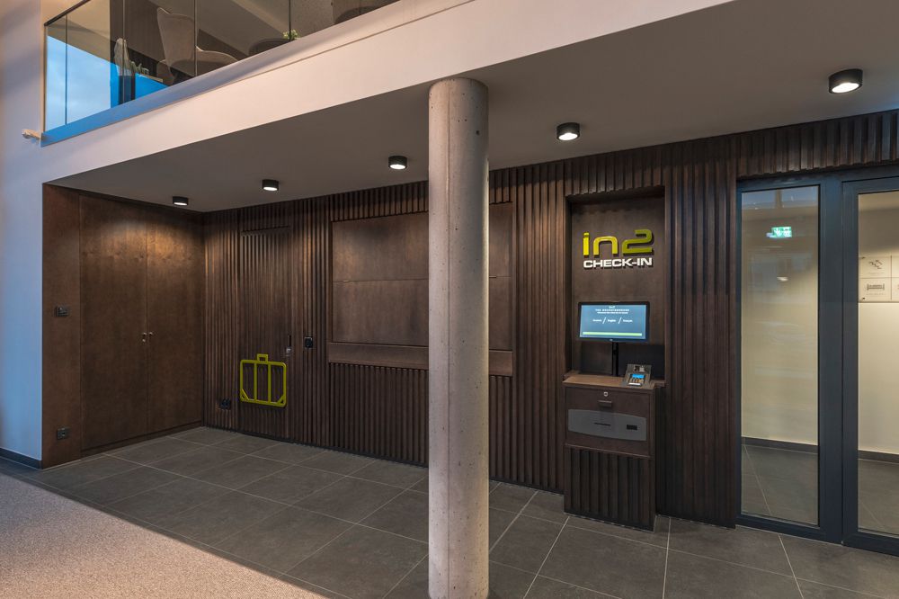 LED-Deckenleuchte SLV FERA 25 DALI 19.5W 1650lm 3000/4000K Ø200×75mm schwarz