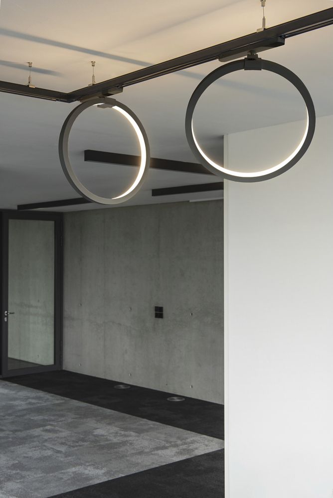 Spot LED SLV 3~ ONE 40 TRACK DALI 15.2W 650lm 3000K 170° Ø400mm nero