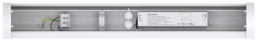 Applique LED LEDVANCE LINEAR MR SWITCH 11W 1430lm 830/840 IP44 561×82mm blanc