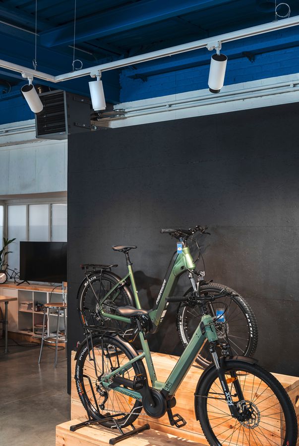 Projecteur LED SLV NUMINOS ZOOM M PHASE 20W 1900lm 4000K 15…60° 3-ph.blanc/noir