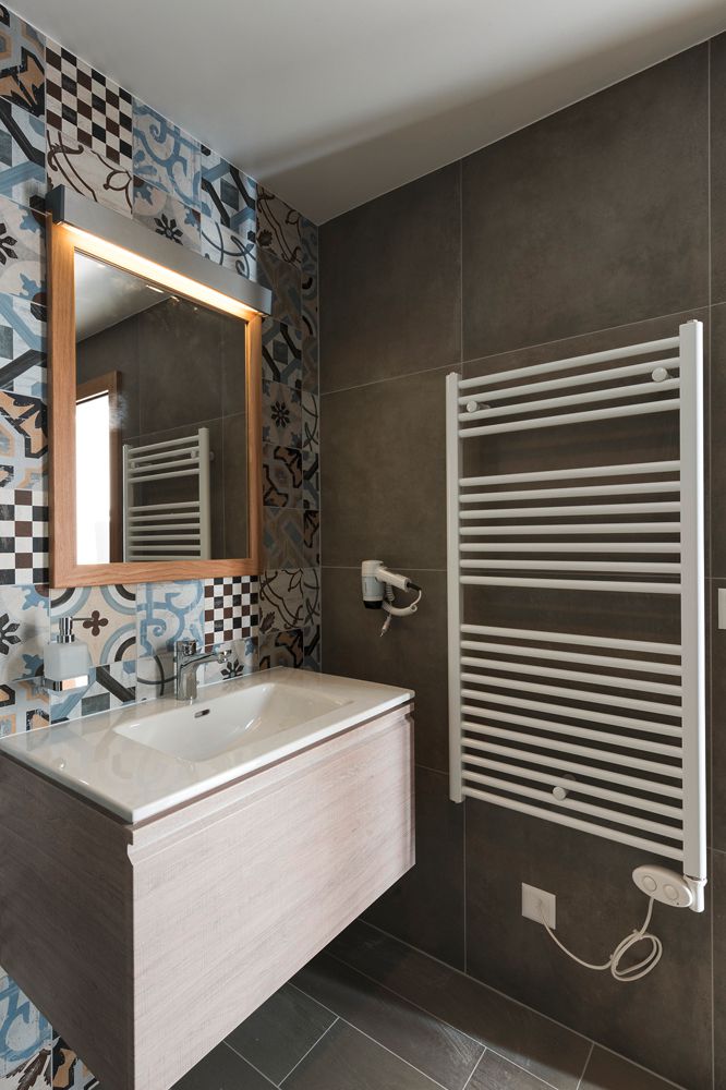 Lampada a muro LED SLV L-LINE 60 10W 820lm 3000K IP44 618×70×70mm argento