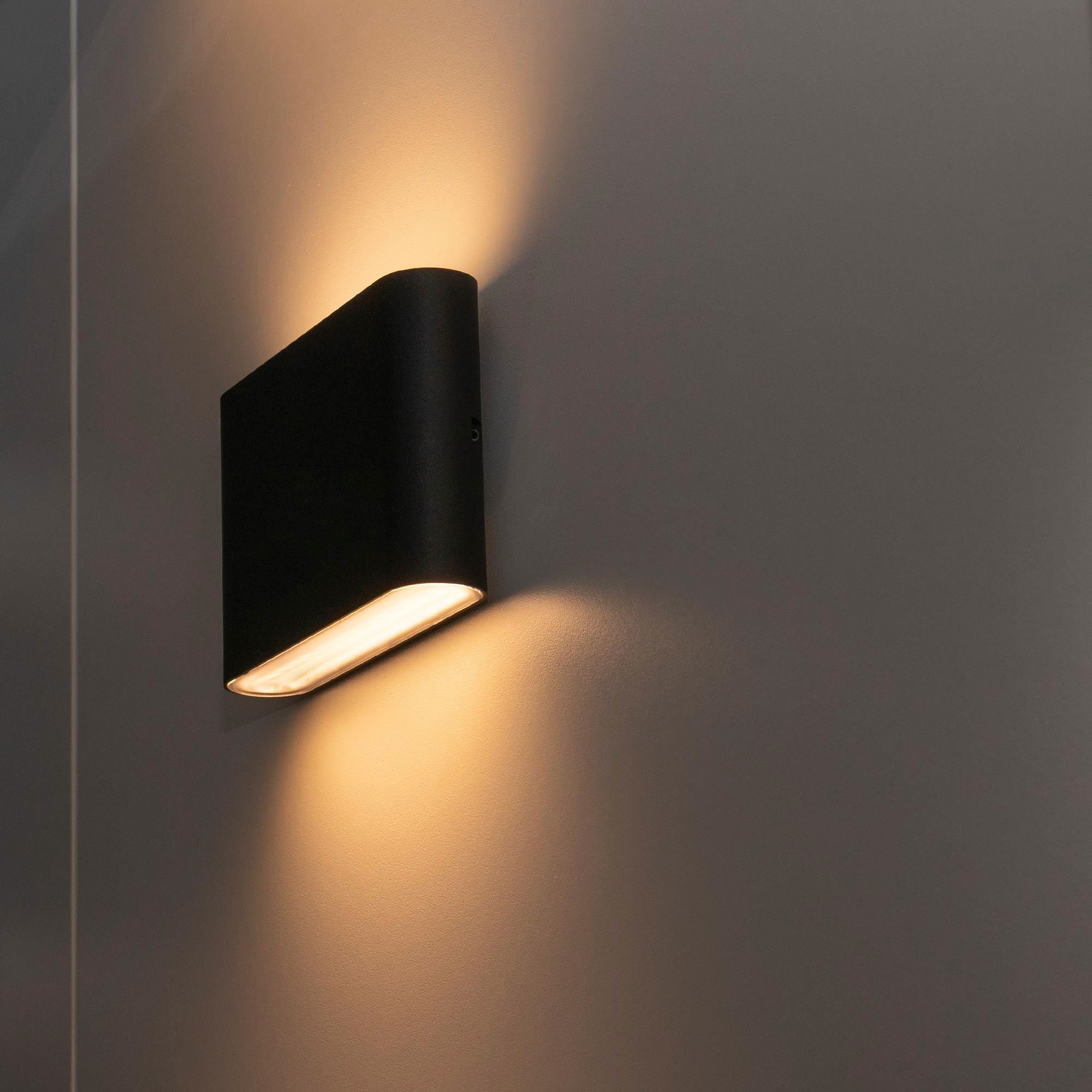 Applique LED DOTLUX FLASK 6W 530lm 3000K IP65 bianco